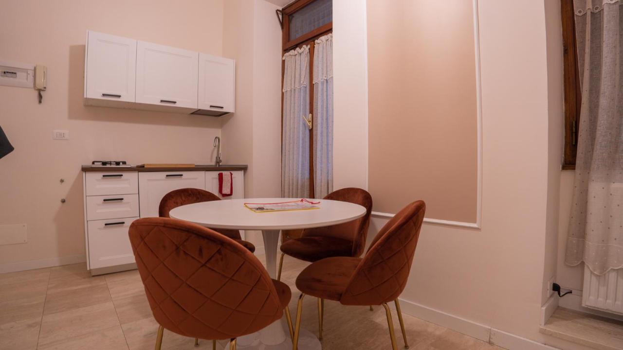 Sistina Apartments Rome Bagian luar foto